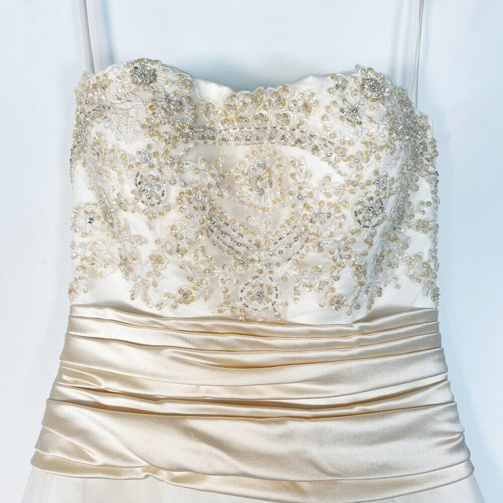 Casablanca Ivory Strapless Beaded Embroidered Bridal Gown Wedding Dress NWT - Picture 3 of 16